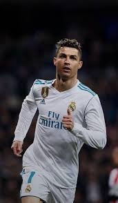 深圳男篮官方辟谣：欠薪28月资金链断裂+球员转会不实 将法律维权