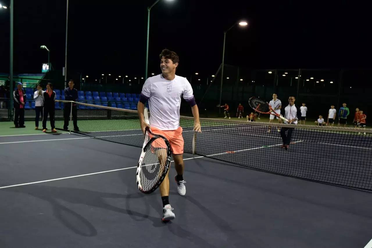 队的布局与 队的布局与